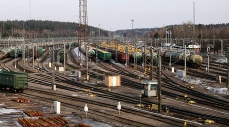 Finlandiya Rusiyanın yüzlərlə yük vaqonunu saxlayıb