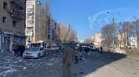 Kiyevi raket atəşinə tutulub, ölən və yaralananlar var