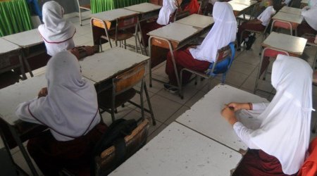 Hindistanda hicab qadağan OLUNDU