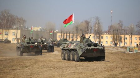 Ukrayna kəşfiyatı: Belarusun ölkəyə hərbi müdaxiləsi ehtimalı yüksəkdir