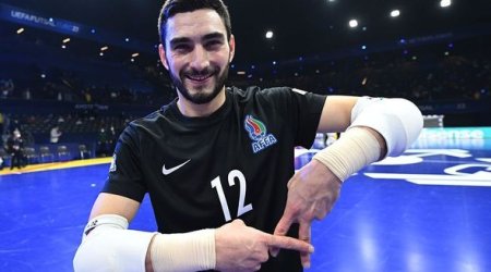 Azərbaycanlı qapıçı Rusiya klubuna transfer oldu