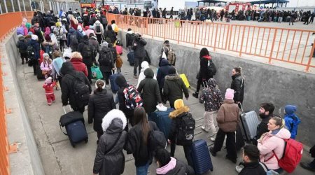 Rusiya 40 min ukraynalını zorla ölkədən çıxarıb