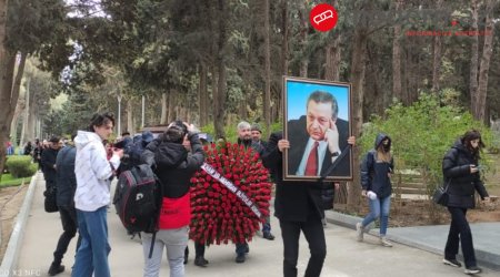 Ayaz Mütəllibov dəfn edildi