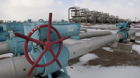 Цены на газ в Европе к закрытию опустились почти до 1 200 долларов