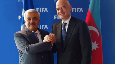 FIFA prezidenti Rövnəq Abdullayevə təşəkkür edib
