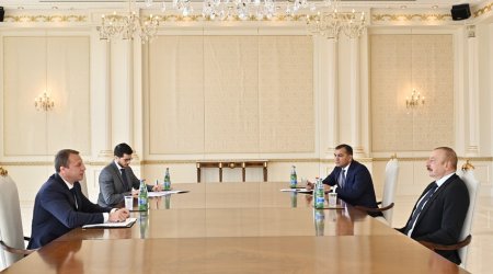 President Ilham Aliyev receives Israel's Minister of Tourism