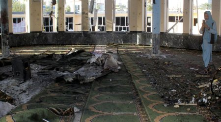 Əfqanıstanda məsciddə partlayış olub, yaralananlar var