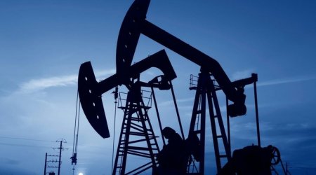 Daily crude oil production in Azerbaijan makes up 579,400 barrels