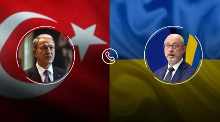 Türkiyə və Ukrayna nazirləri arasında telefon danışığı olub