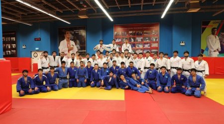 Qazaxıstan cüdoçuları Bakıda təlim-məşq toplanışına başlayıb