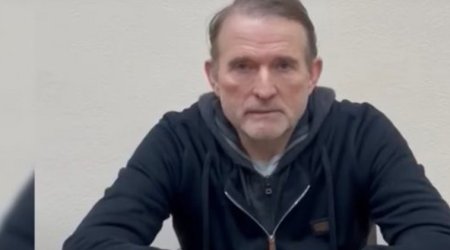 Medvedçukun vəzifəsi əlindən alındı