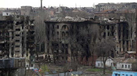 Mariupolda 100 mindən çox insan mühasirədə qalıb