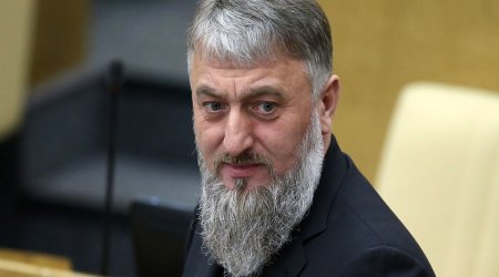 Putin Adam Delimxanova Rusiya Qəhrəmanı adı verib