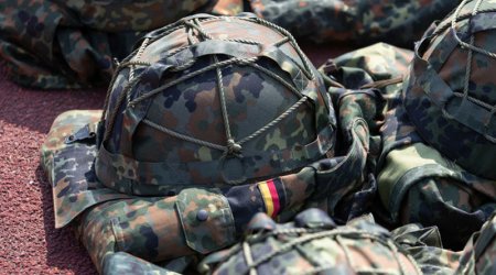 Almaniya Ukraynaya ağır artilleriya göndərəcək