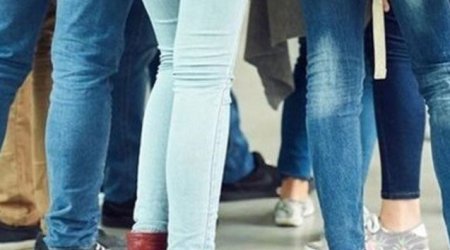 Kim Çen In dar şalvar geyinməyi qadağan etdi