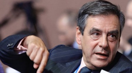 Fransanın keçmiş baş naziri azadlıqdan məhrum edilib