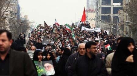 Təbriz xəstəxanasının qarşısında etiraz mitinqi keçirilib