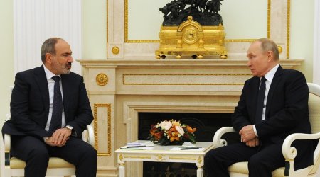 Putin, Pashinyan discuss Karabakh