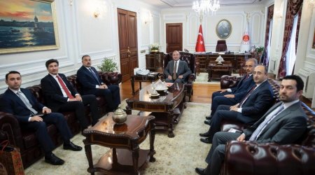 Azərbaycan səfiri Türkiyənin ədliyyə naziri ilə görüşüb