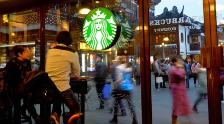 Starbucks Rusiya bazarını  tərk edir