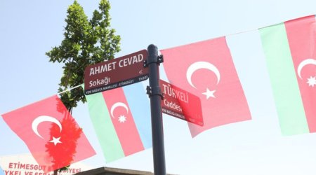 Ankarada küçəyə Əhməd Cavadın adı verildi