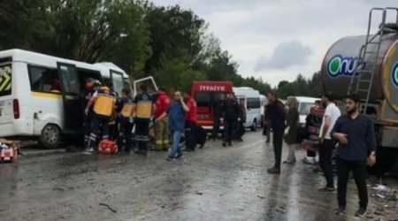 Türkiyədə ağır qəza - 6 nəfər öldü