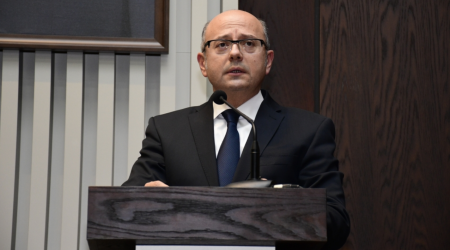 Pərviz Şahbazov investorlar üçün lazım olan şərtləri açıqlayıb