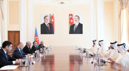 Əli Əsədov qətərli nazirlə görüşdü