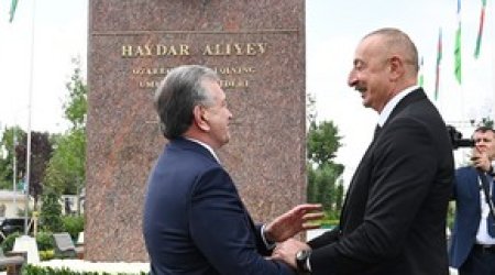İlham Əliyev və Şavkat Mirziyoyev görüşü olub - YENİLƏNDİ
