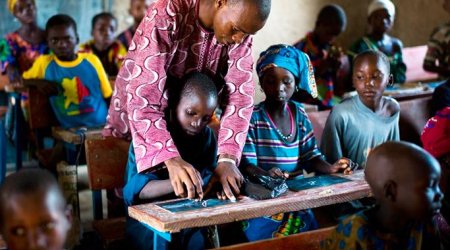 222 milyon uşağın təhsili yarımçıq qalıb - STATİSTİKA