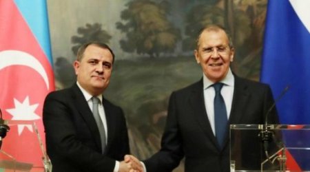 Bayramovla Lavrovun brifinqi başladı -  CANLI YAYIM