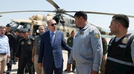 Ərdoğan Türkiyəyə gedən FHN işçiləri ilə görüşdü - Foto