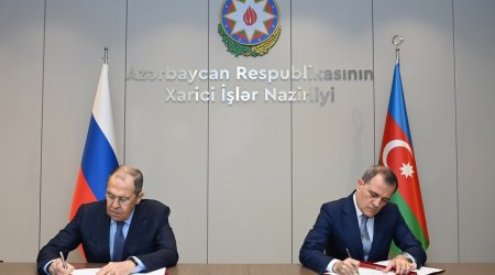 Azərbaycan və Rusiya XİN başçılarının müzakirə etdikləri məsələlər açıqlanıb