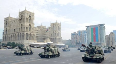 Silahlı Qüvvələr Günü - 104 il