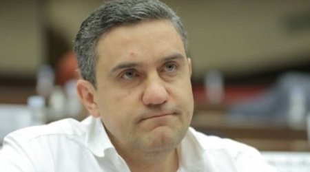 Ermənistanda müxalif deputat mandatından imtina etdi