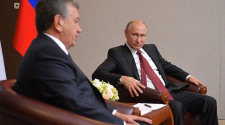 Putin Mirziyoyevlə Qaraqalpaqıstandakı vəziyyəti müzakirə etdi