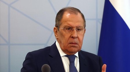 Putin-Makron danışığının dərc olunması etikaya ziddir - Lavrovdan şərh