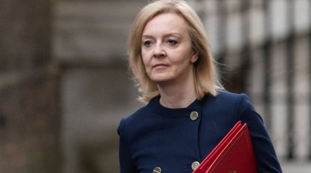 Britaniyanın XİN başçısı Baş nazir postuna namizədliyini irəli sürdü