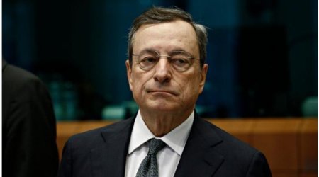 İtaliyanın baş naziri istefa verdi