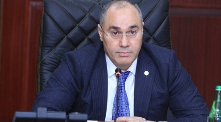 Kimsə Prezident sərəncamını müzakirə edib ki, mən də edəm? -Səfər Mehdiyev