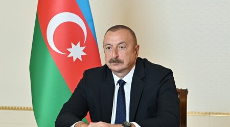 İlham Əliyev Türkiyənin ailə və sosial xidmətlər nazirini qəbul edib