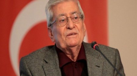 Türkiyəli yazıçı vəfat etdi