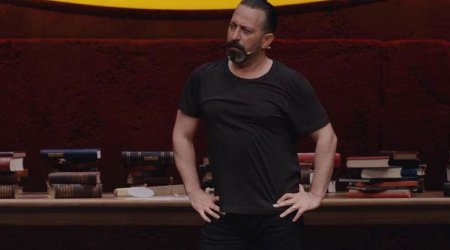 Türkiyəli aktyor qəzaya düşdü