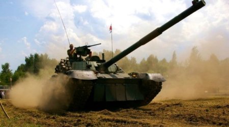 Polşa Ukraynaya tanklar göndərdi