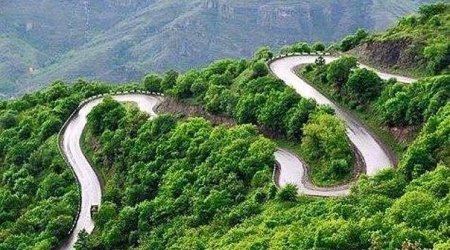 Erməni jurnalist yeni çəkilən Laçın yolundan paylaşım etdi - VİDEO