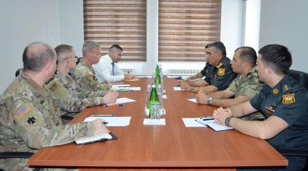 ABŞ generalı Azərbaycan Ordusunun hərbi hissəsinə baş çəkib