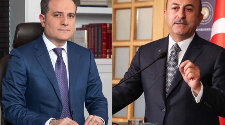 Çavuşoğlu Ceyhun Bayramova zəng edib