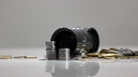 Oil prices slightly rise amid fears of shortage in market