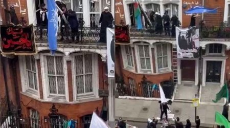 Bu cür təxribatlara boyun əyəcək millət deyilik - Çavuşoğlu Londondakı hücumdan danışdı