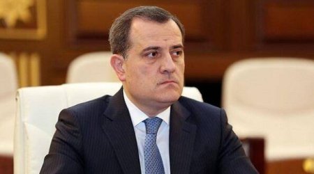 Ceyhun Bayramov əlcazairli həmkarı ilə görüşdü - YENİLƏNİB 